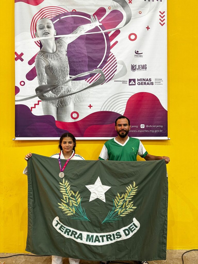 yasmimJemg2-768x1024 Técnico da seleção de judô de Tupaciguara/MG