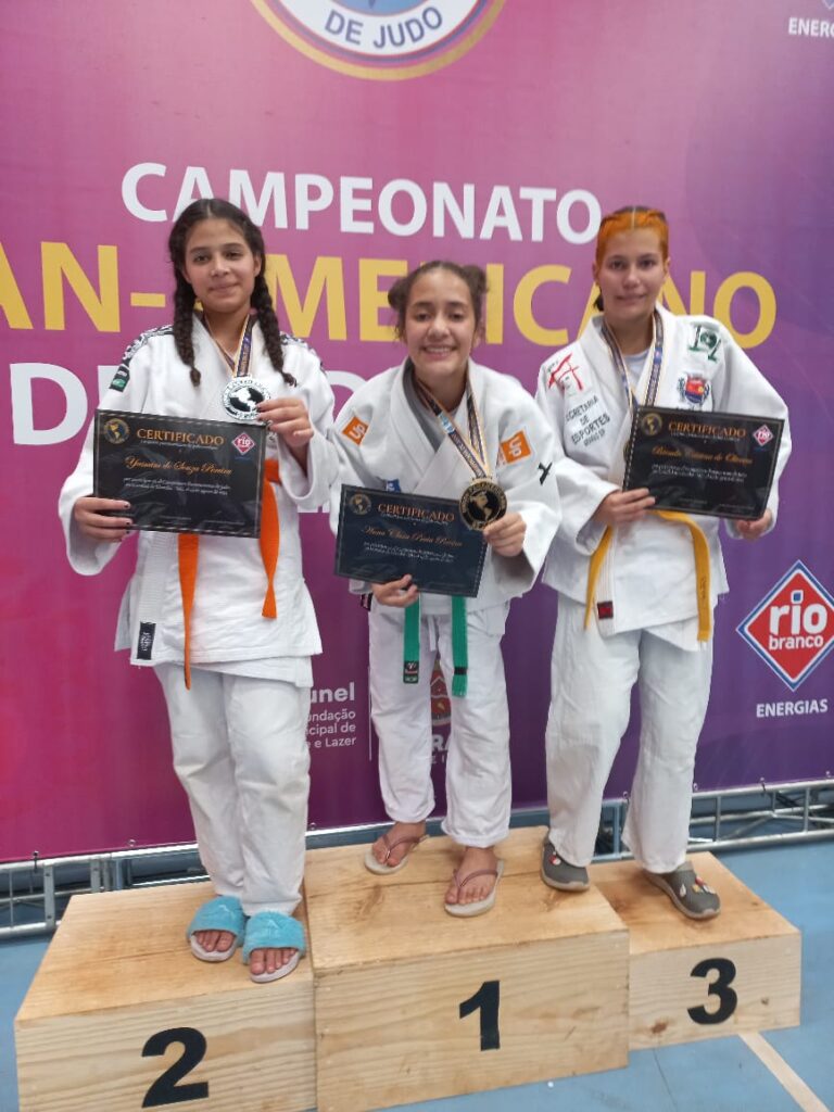 yasmimPan-768x1024 Técnico da seleção de judô de Tupaciguara/MG