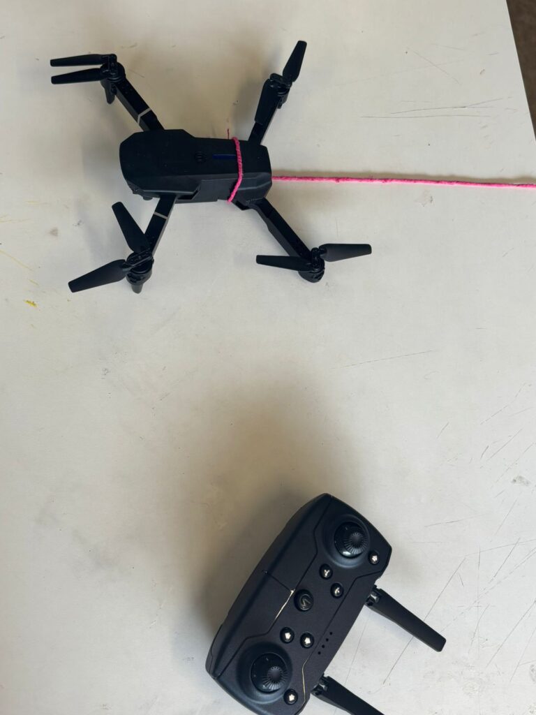 WhatsApp-Image-2025-11-28-at-13.15.03-768x1024 Mostra de Robótica e Tecnologia: Inovação na EE Cidade Industrial