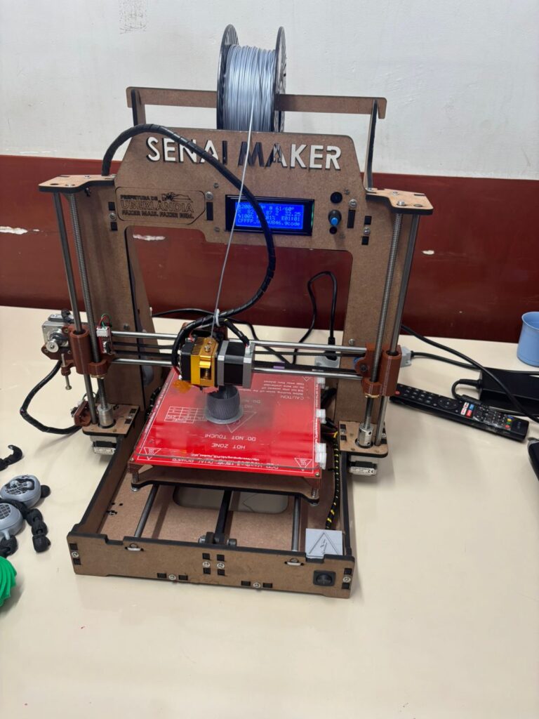 i3d2-768x1024 Mostra de Robótica e Tecnologia: Inovação na EE Cidade Industrial